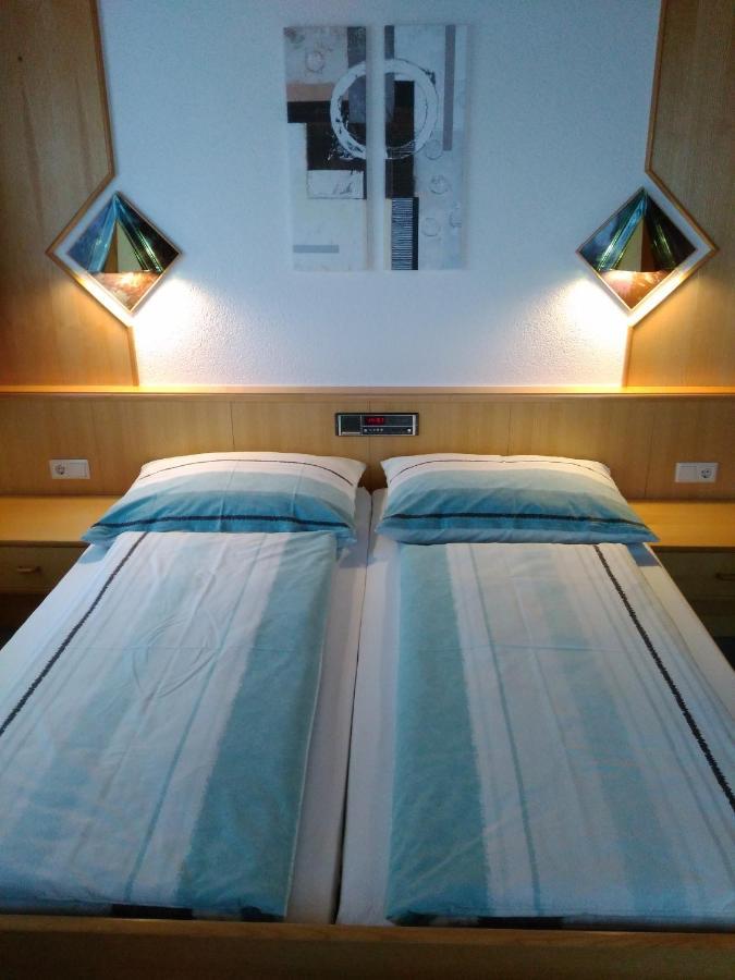 Bed and Breakfast Haus Edelweiss Йерценс Экстерьер фото